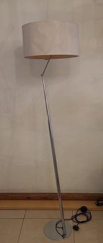 Lampara de pie Z 1xE-27 cromo